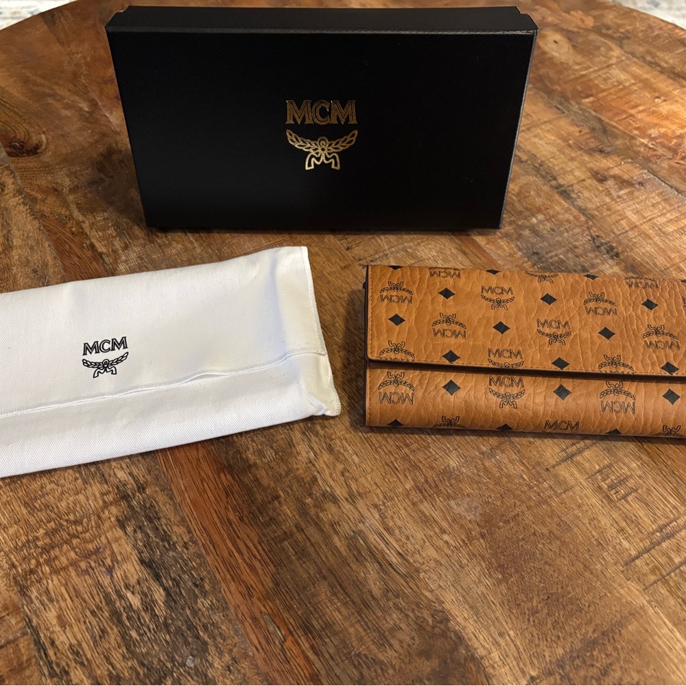 MCM Cognac Visetos Card Holder